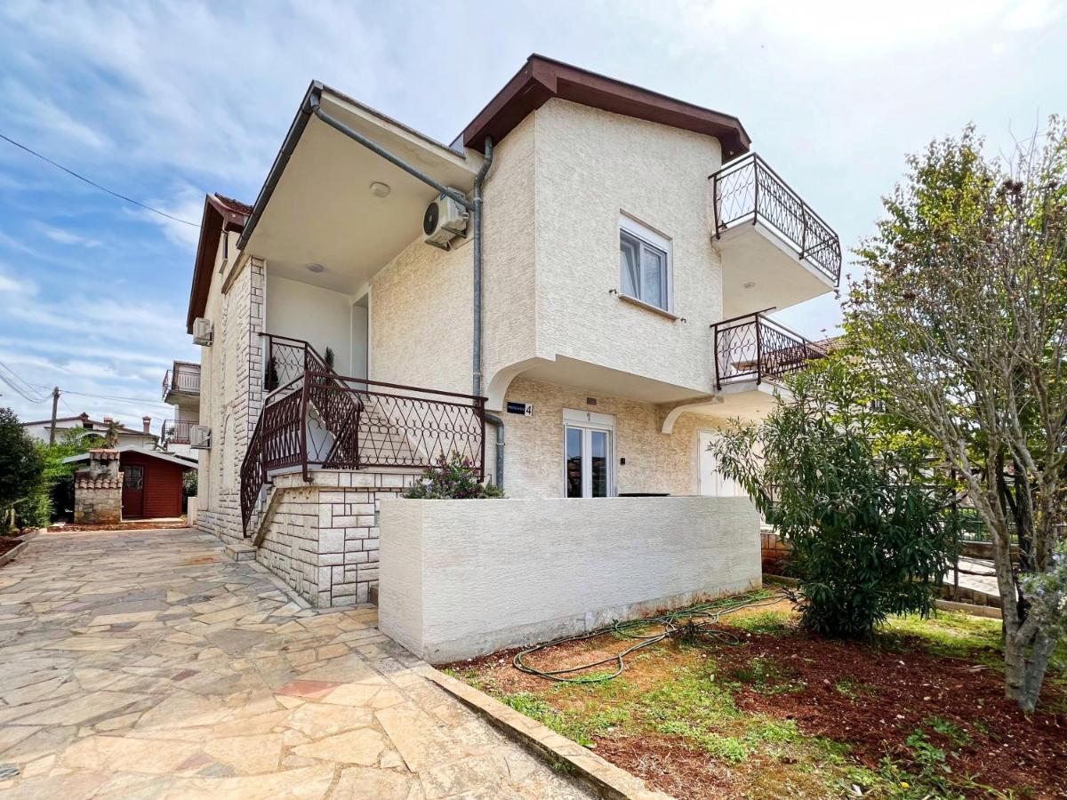 Apartments Valerian Novigrad Istria Buitenkant foto
